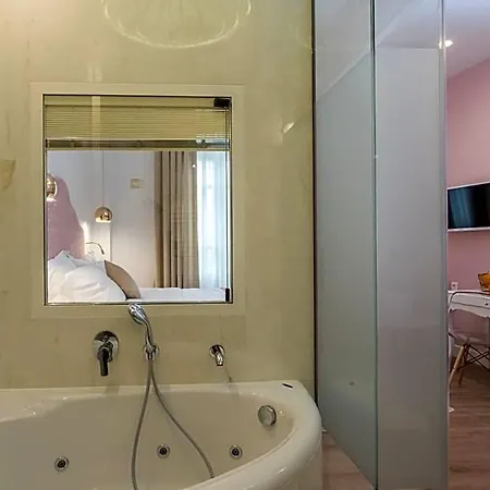 Bahar Boutique 4*