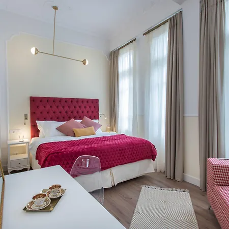 Bahar Boutique 4*